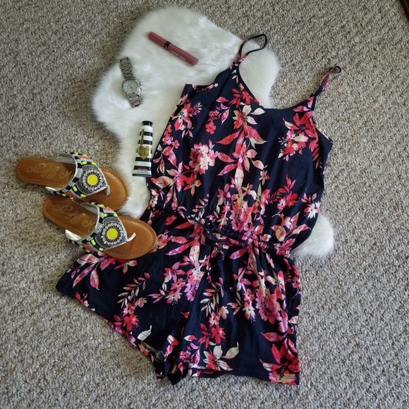 Aeropostale Pants - Floral romper